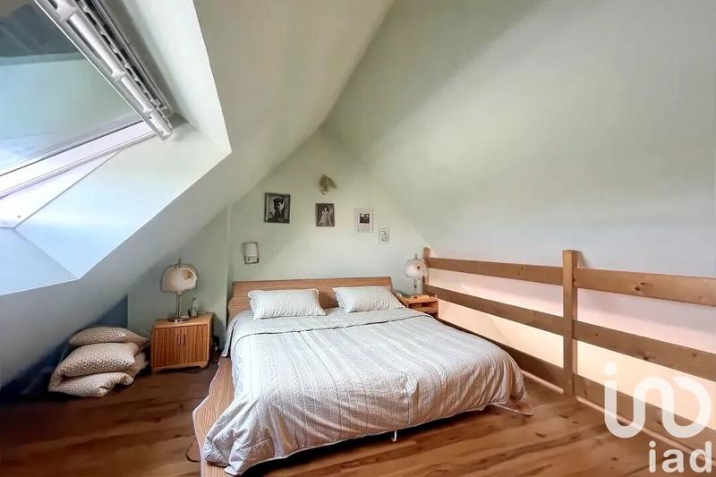 Maison - 257 m² - 12 pièces