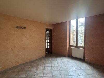 Maison - 102 m² - 4 pièces