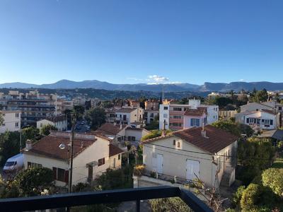 Studio - 29 m² - 1 pièce