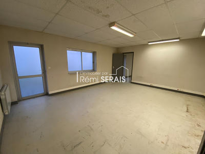 Local commercial - 292 m² - 4 pièces