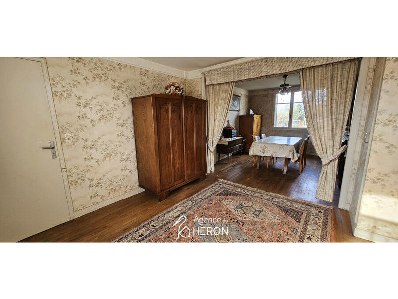 Propriété - 88 m² - 5 pièces
