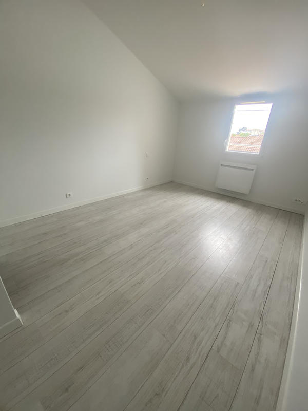 Maison - 94 m² - 5 pièces