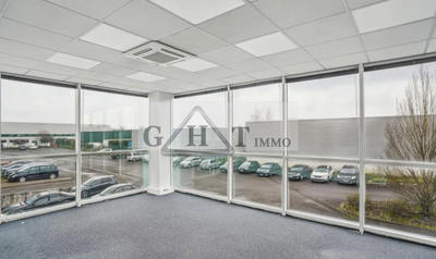 Entrepôt - 1 332 m²