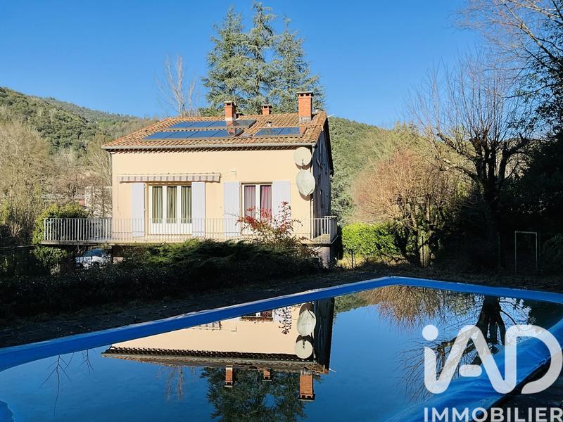 Maison - 160 m² - 6 pièces