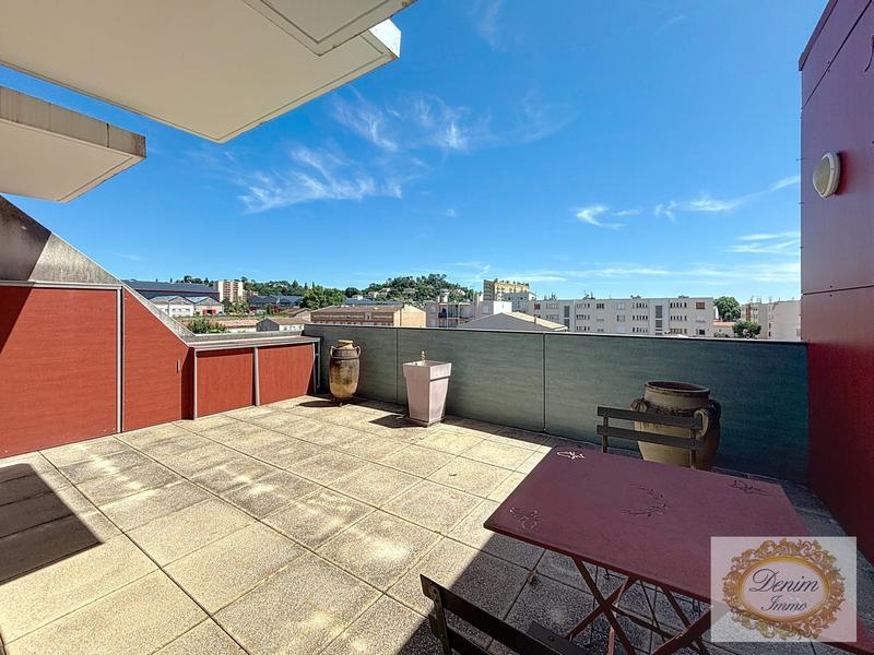 Appartement - 122 m² - 4 pièces