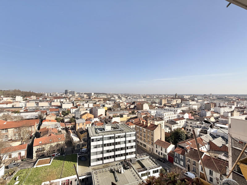 Appartement - 84 m² - 5 pièces