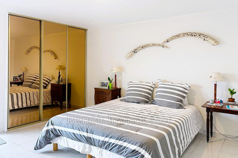 Appartement - 97 m² - 4 pièces