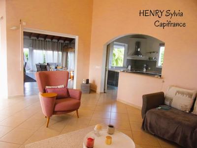 Maison - 160 m² - 4 pièces