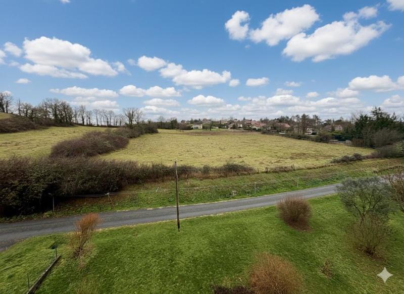 Appartement - 70 m² - 5 pièces