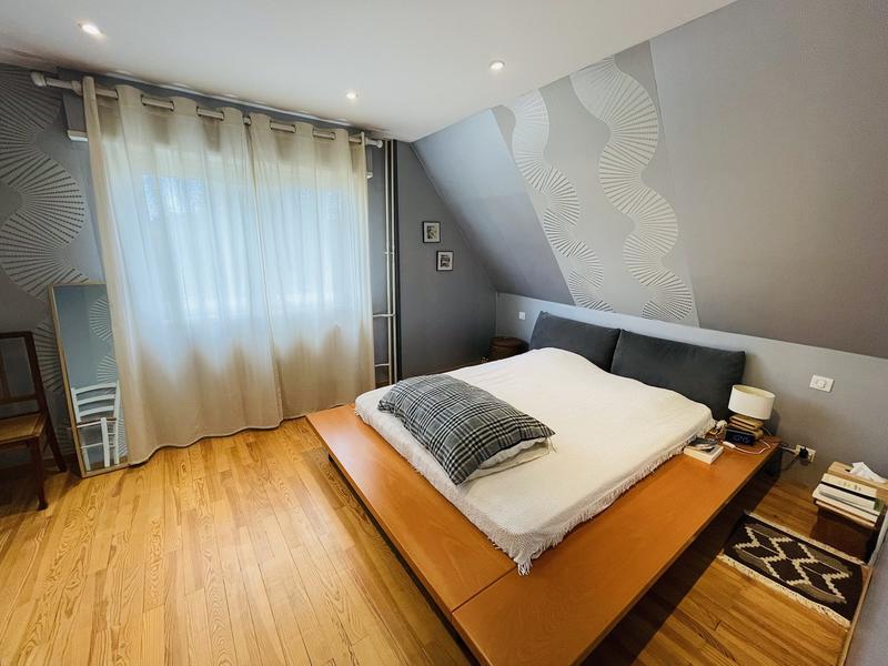 Maison - 108 m² - 6 pièces