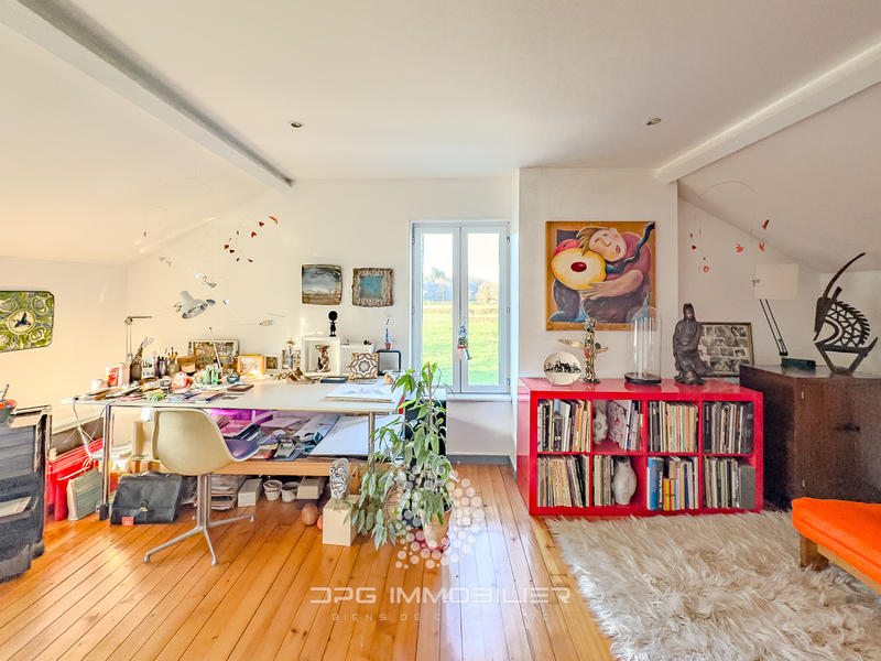 Maison - 157 m² - 8 pièces