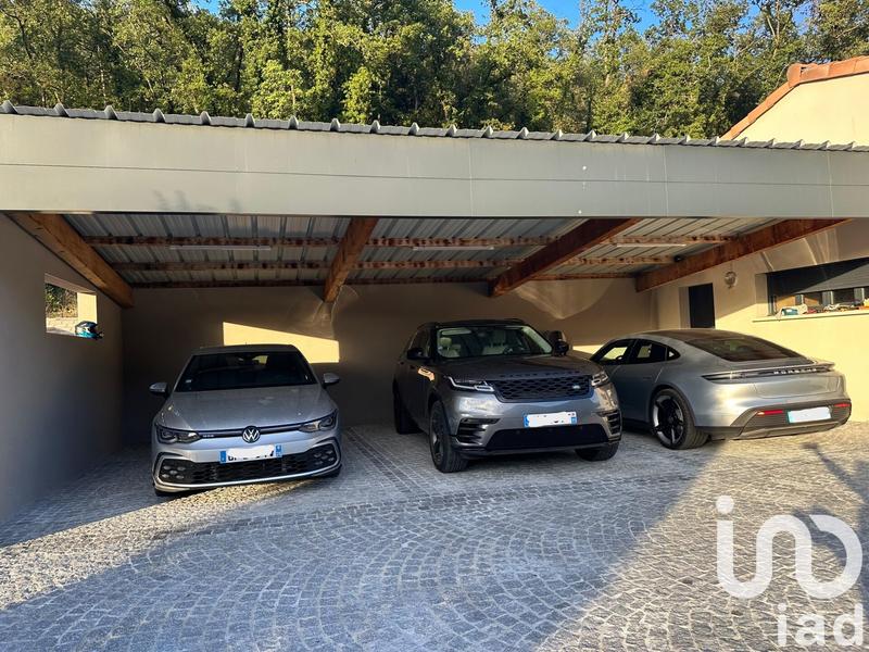 Maison - 158 m² - 5 pièces