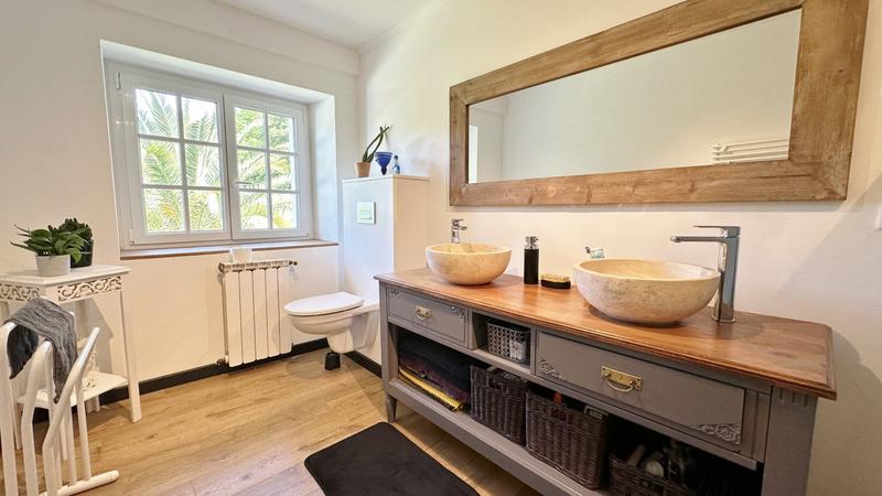 Maison bourgeoise - 400 m² - 10 pièces