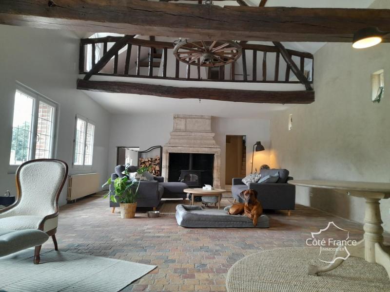 Propriété - 200 m² - 6 pièces