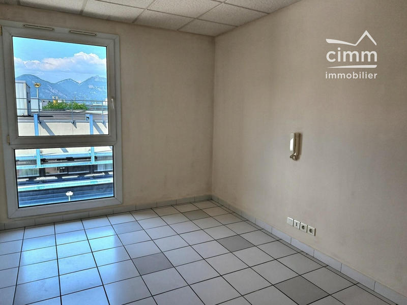 Local d'activités - 59 m² - 3 pièces