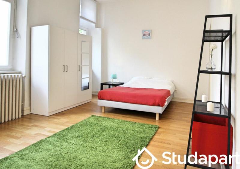 Chambre - 13 m² - 1 pièce