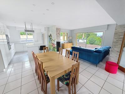 Maison - 133 m² - 5 pièces