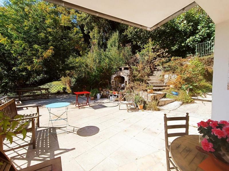 Maison - 107 m² - 6 pièces