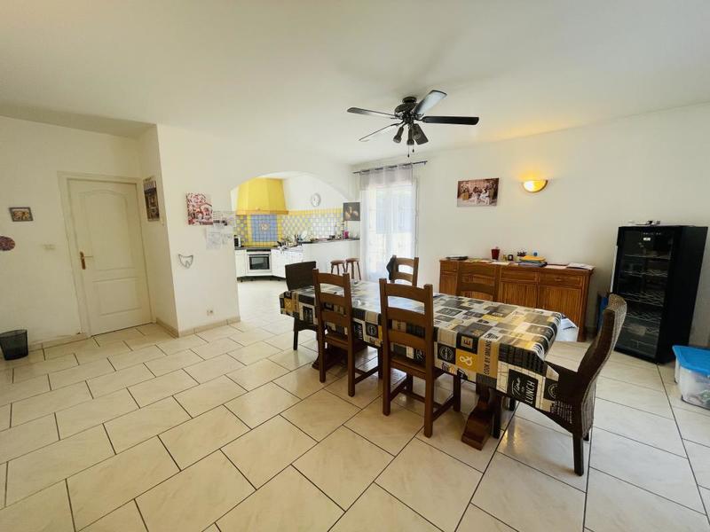 Maison - 232 m² - 8 pièces