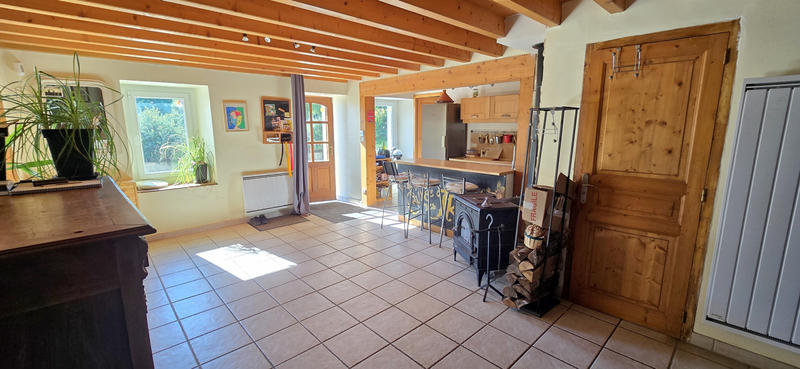 Maison - 172 m² - 9 pièces