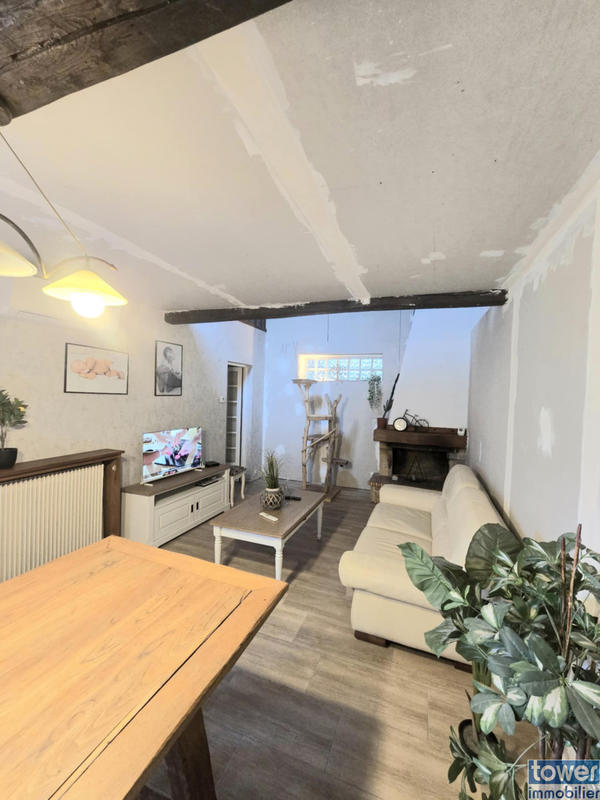 Maison - 100 m² - 6 pièces