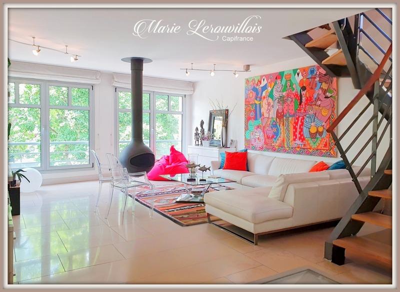 Maison de ville - 292 m² - 10 pièces