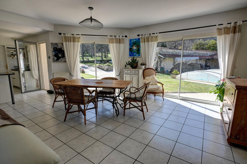 Maison - 155 m² - 6 pièces