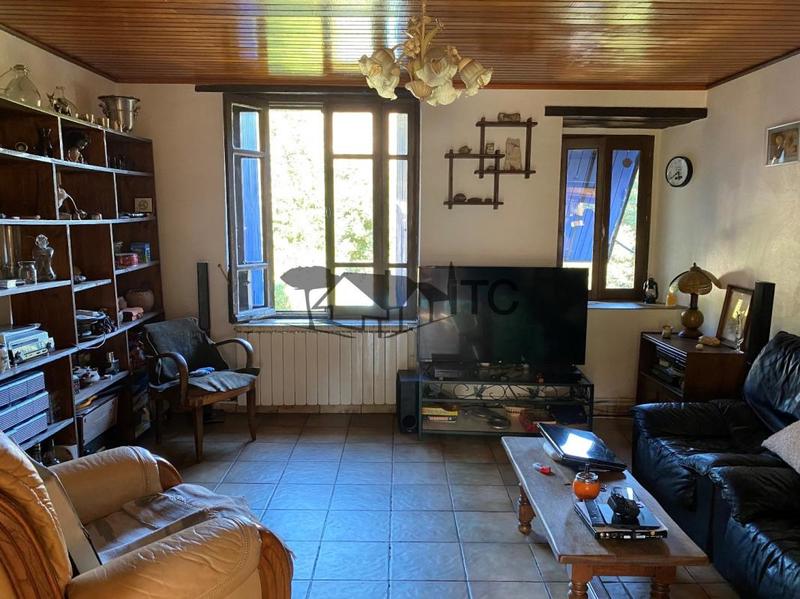 Maison - 166 m² - 10 pièces