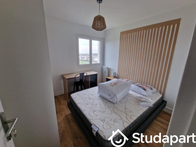 Chambre - 10 m² - 1 pièce