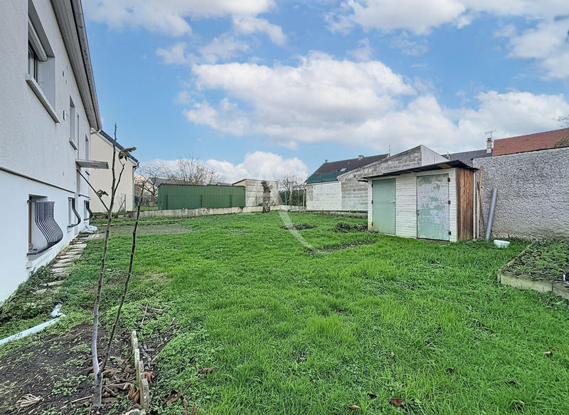 Maison - 150 m² - 8 pièces