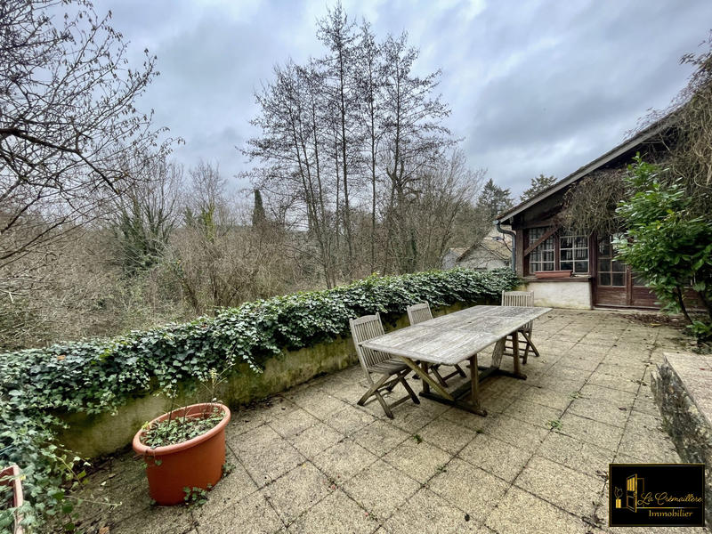 Maison ancienne - 250 m² - 6 pièces