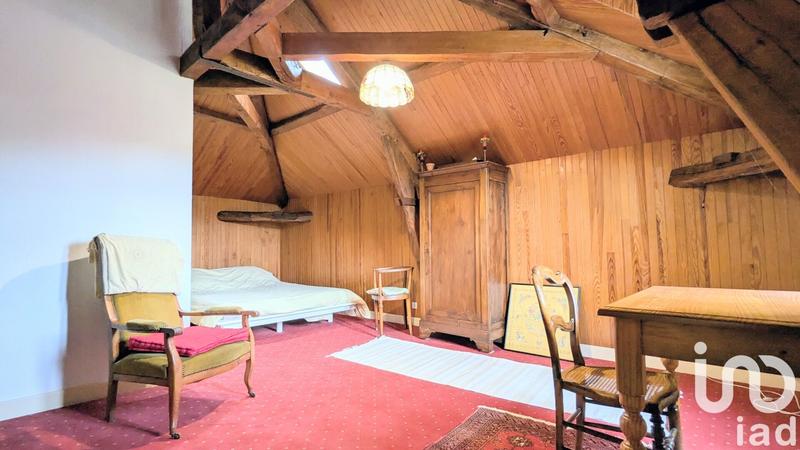 Maison - 203 m² - 8 pièces