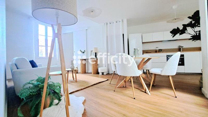 Maison bordelaise - 85 m² - 4 pièces