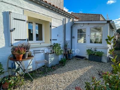 Maison - 65 m² - 3 pièces