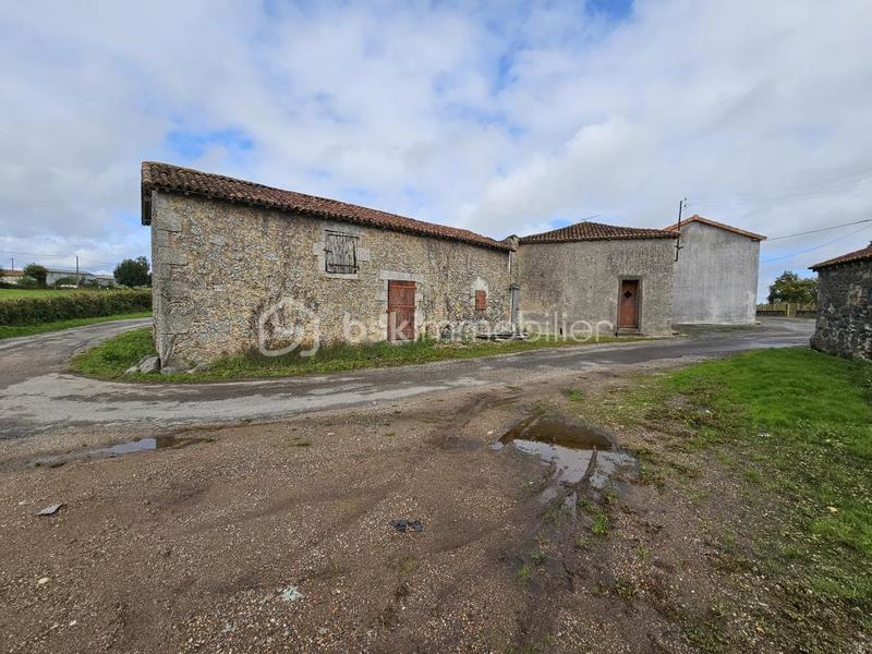 Maison ancienne - 98 m² - 5 pièces