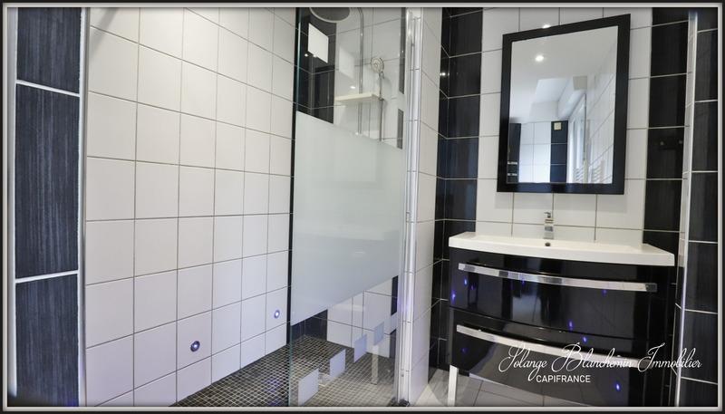 Maison traditionnelle - 175 m² - 7 pièces