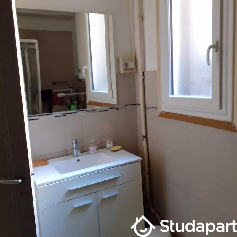 Appartement - 70 m² - 2 pièces