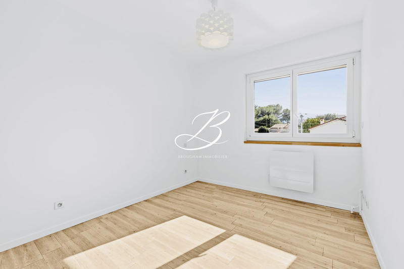 Appartement - 100 m² - 5 pièces