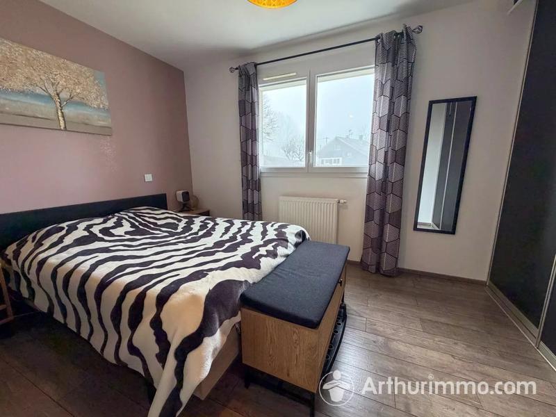 Maison - 98 m² - 4 pièces