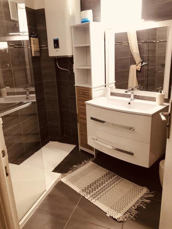 Appartement - 75 m² - 4 pièces