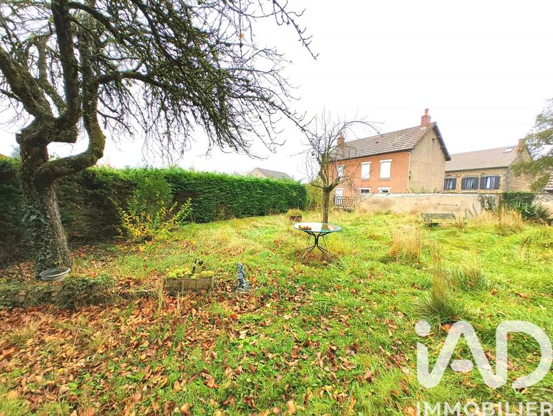 Maison - 96 m² - 5 pièces