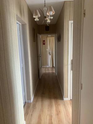 Appartement - 89 m² - 5 pièces