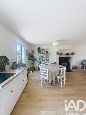 Maison - 92 m² - 4 pièces