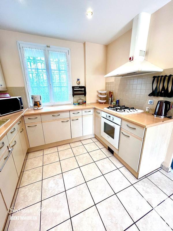 Maison - 88 m² - 5 pièces