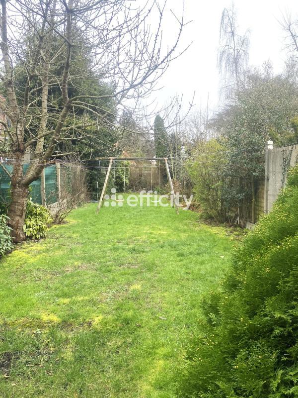 Maison - 102 m² - 5 pièces