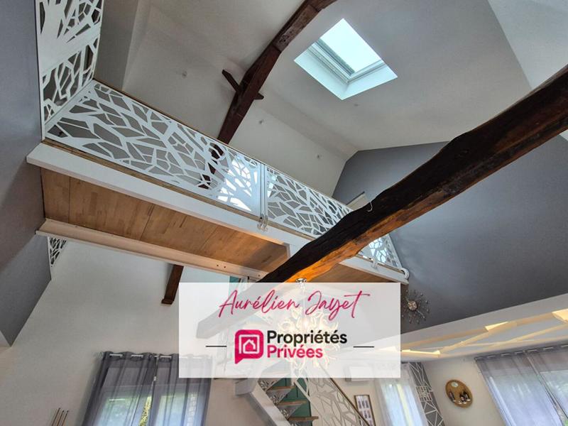 Maison - 196 m² - 6 pièces