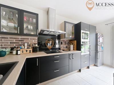 Maison - 161 m² - 6 pièces