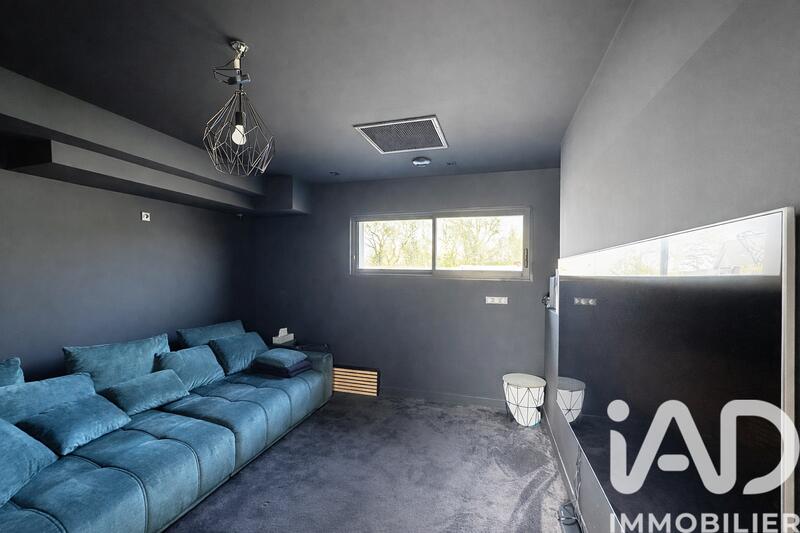 Maison - 168 m² - 6 pièces