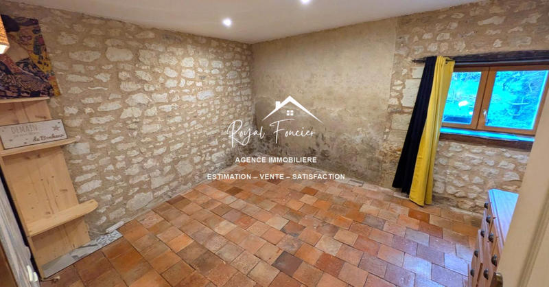 Maison ancienne - 100 m² - 5 pièces