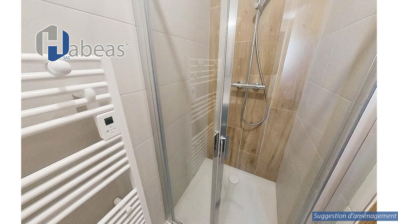 Appartement - 84 m² - 3 pièces